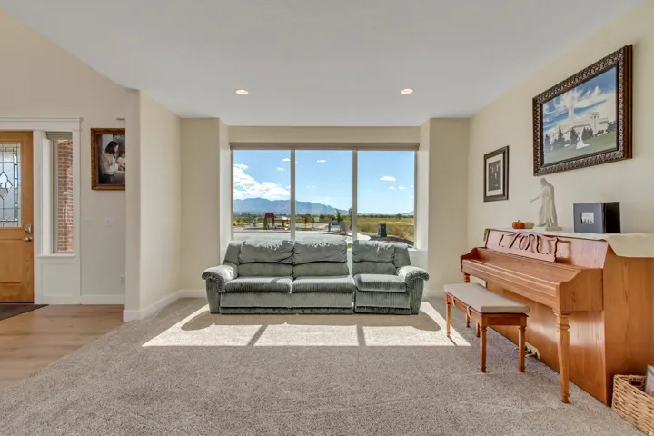50 Pier Pl #201, Stansbury Park, Utah 84074