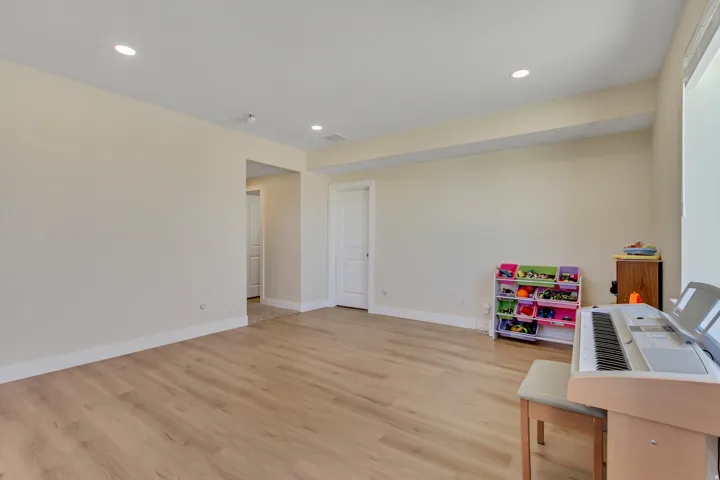 50 Pier Pl #201, Stansbury Park, Utah 84074