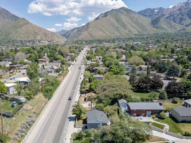 2990 E 3900 S, Holladay, Utah 84124