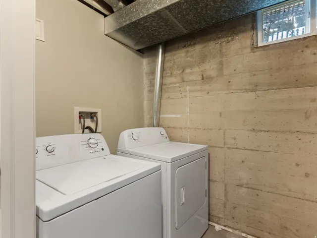 2990 E 3900 S, Holladay, Utah 84124