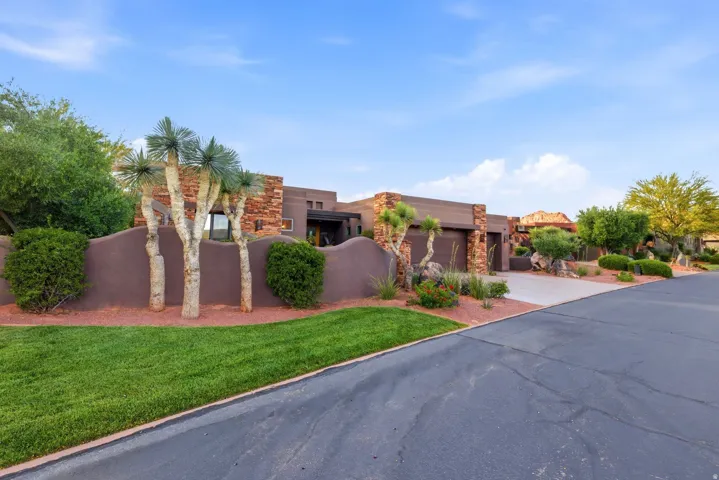1500 E Split Rock Dr #20, Ivins, Utah 84738