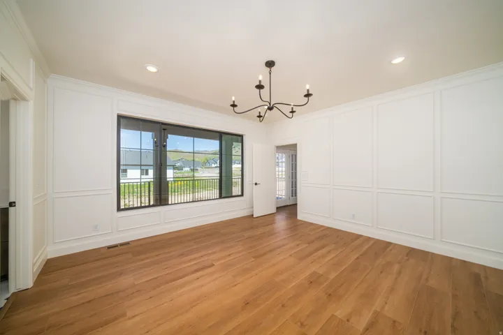881 E 100 N, Hyde Park, Utah 84318