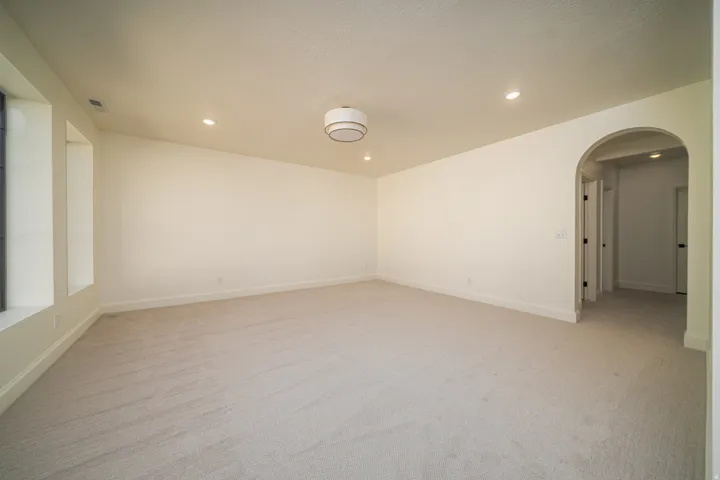 881 E 100 N, Hyde Park, Utah 84318