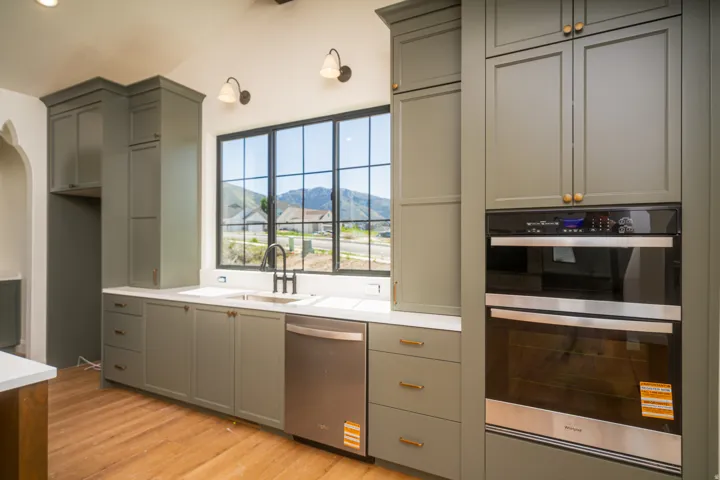 881 E 100 N, Hyde Park, Utah 84318