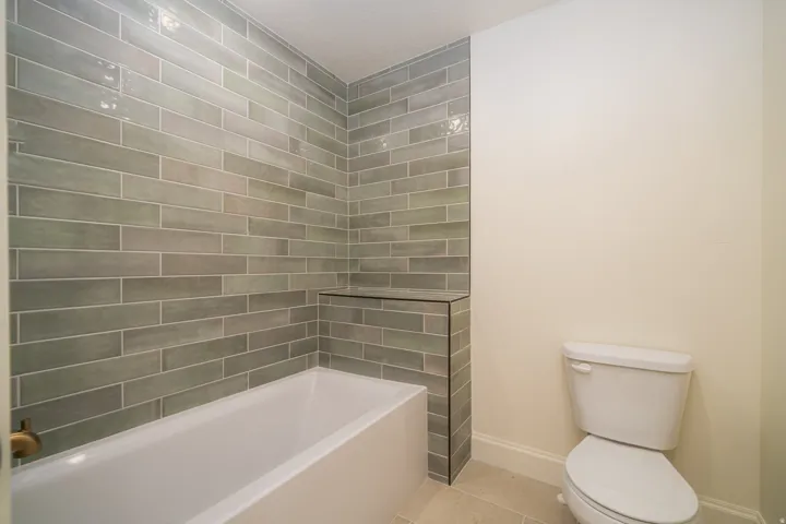 881 E 100 N, Hyde Park, Utah 84318