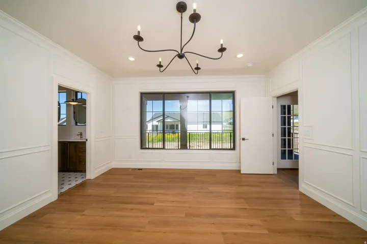 881 E 100 N, Hyde Park, Utah 84318