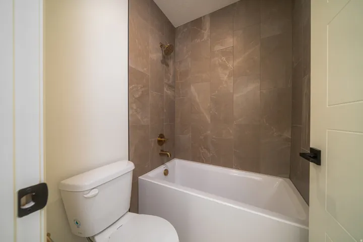 881 E 100 N, Hyde Park, Utah 84318