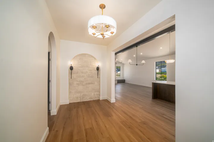 881 E 100 N, Hyde Park, Utah 84318