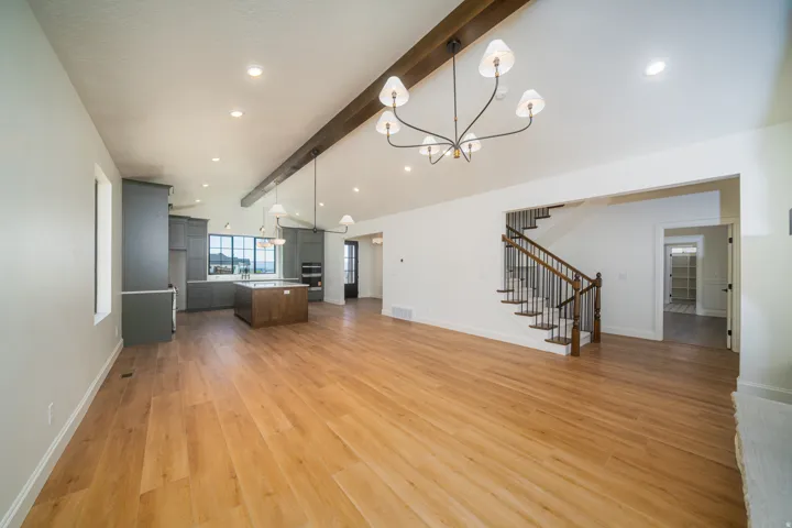 881 E 100 N, Hyde Park, Utah 84318