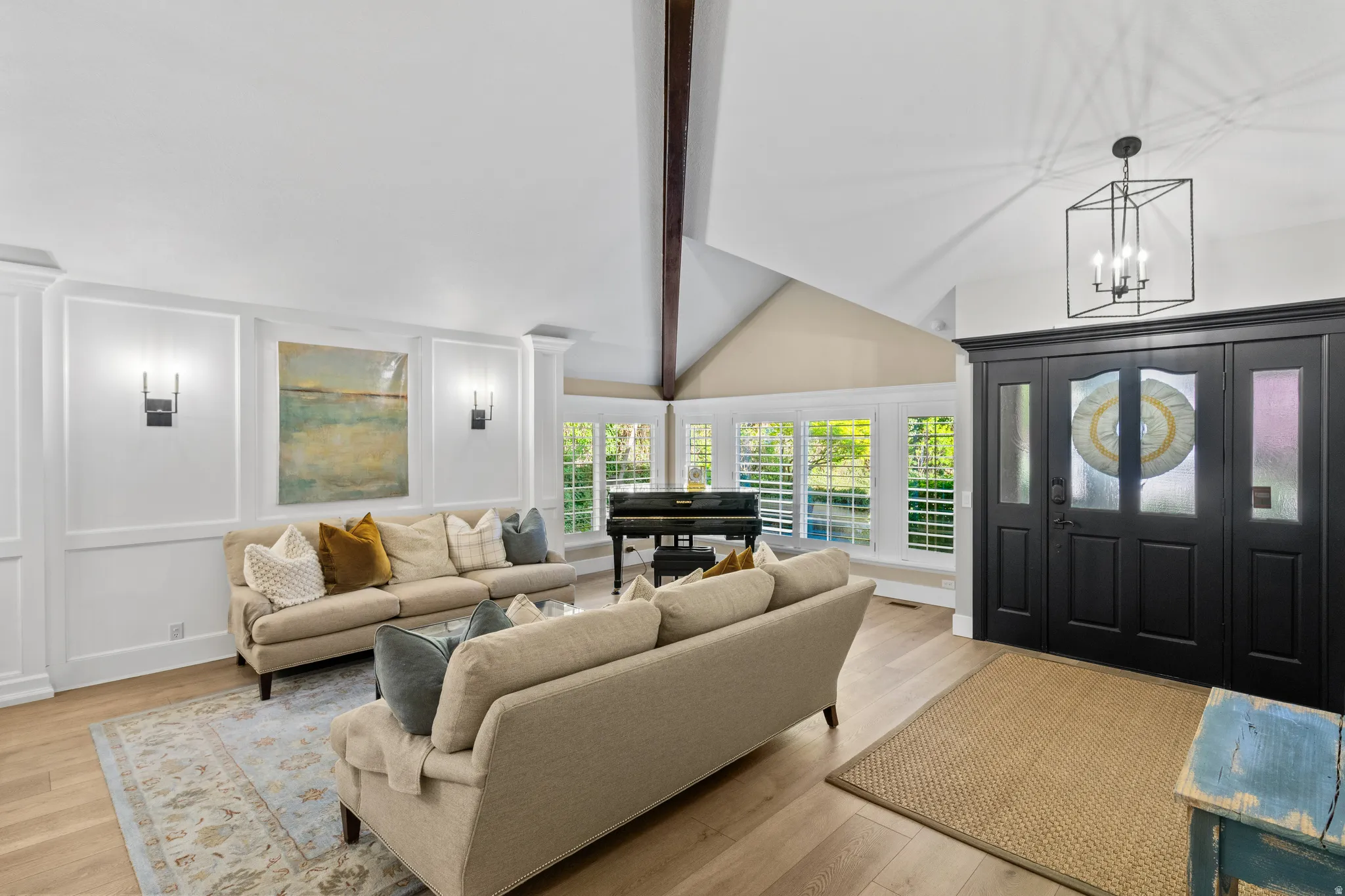 Vaulted ceiling with an exposed wood beam