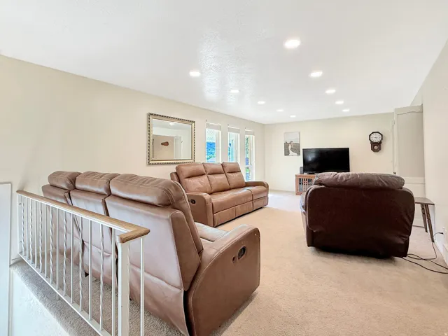 2873 N 975 E, North Ogden, Utah 84414