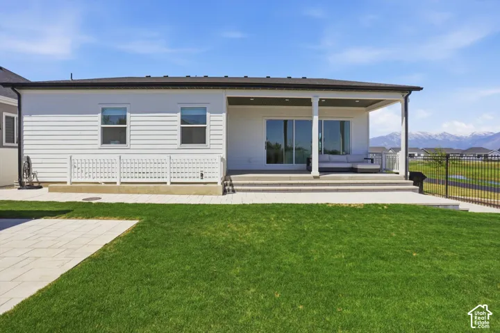 293 E Polaris Dr #101, Saratoga Springs, Utah 84045