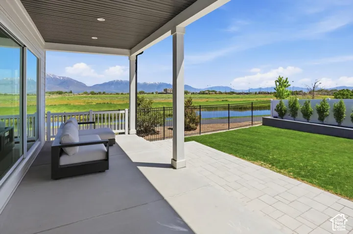 293 E Polaris Dr #101, Saratoga Springs, Utah 84045