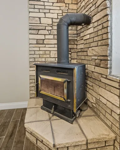 Freestanding wood-burning stove