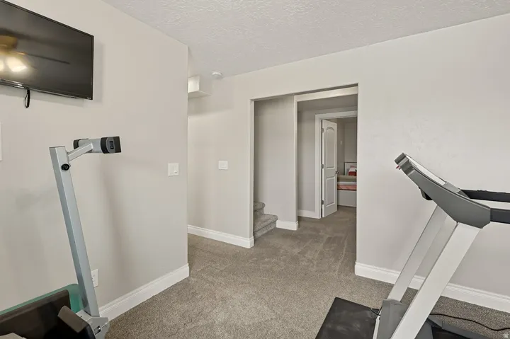 351 W Skyline Dr, Loa, Utah 84747