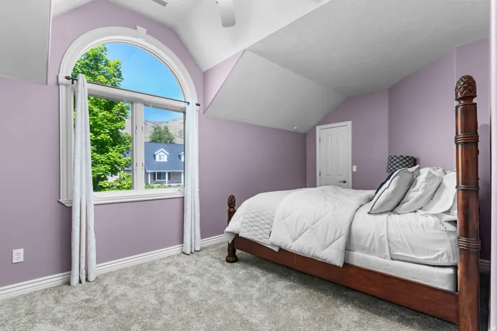 Arched window featuring architectural detailing