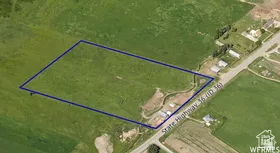 Property Survey. Illustrating the boundaries of the property with adjacent thoroughfare access
