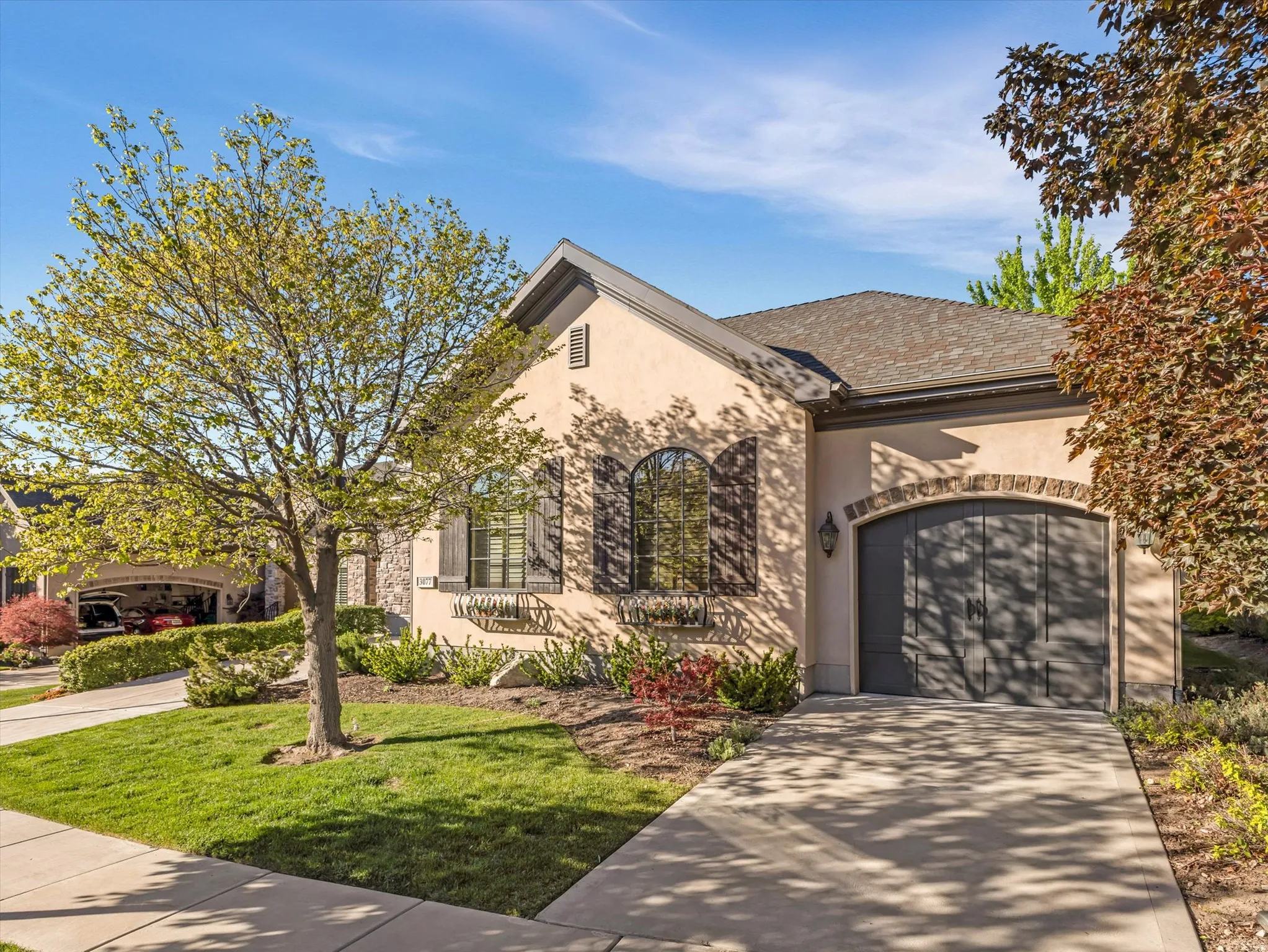 Third car garage