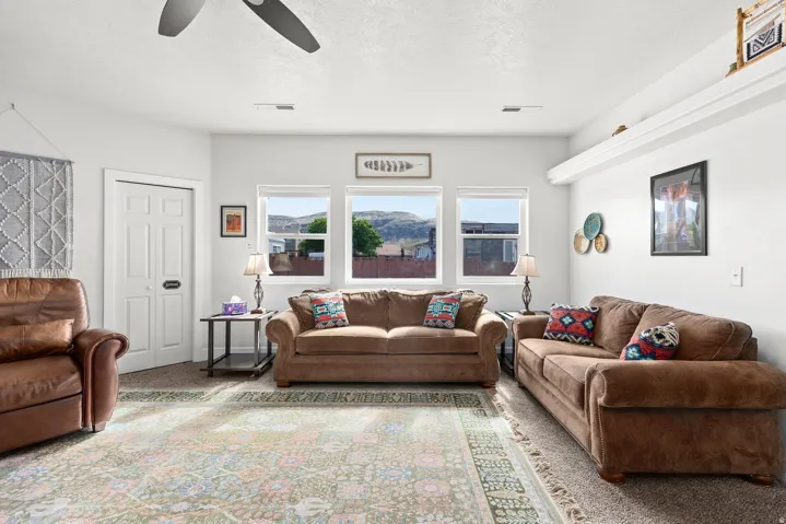 426 W 170 S, La Verkin, Utah 84745