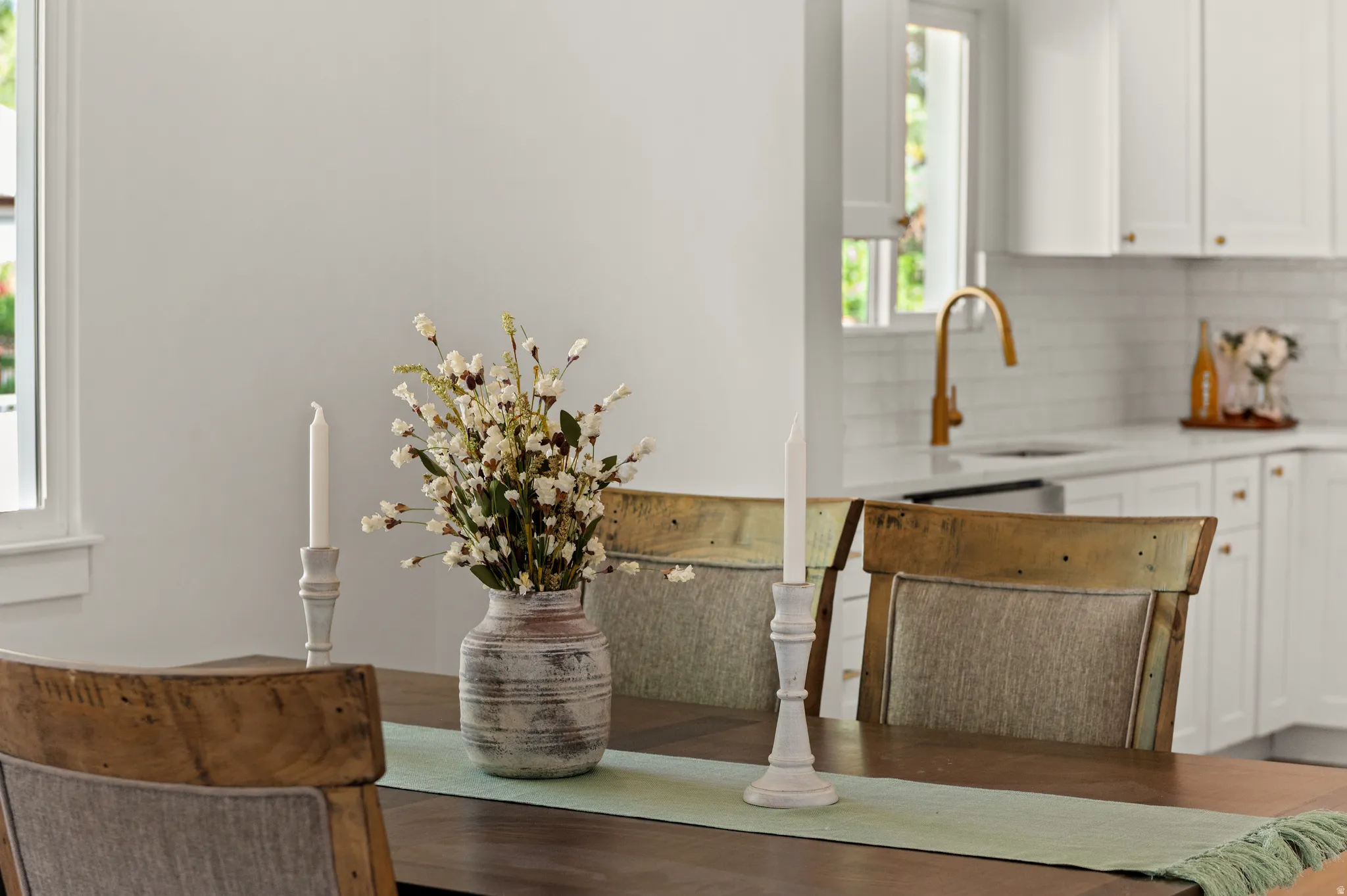 Dining area with room for a family celebration!