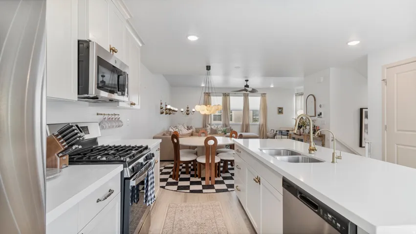 12996 S Cohab Canyon Ct #604, Riverton, Utah 84096