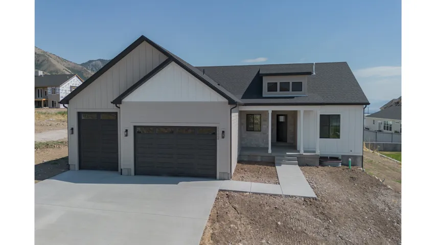 1112 E 50 N, Hyde Park, Utah 84318