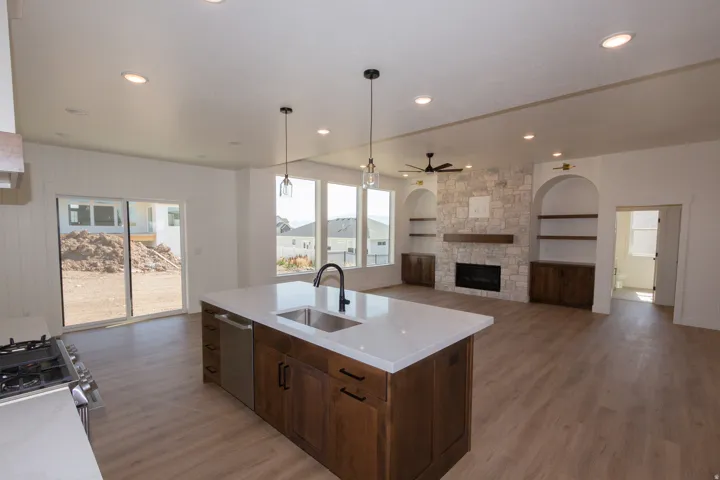 1112 E 50 N, Hyde Park, Utah 84318