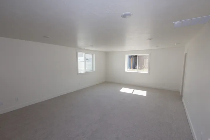 1112 E 50 N, Hyde Park, Utah 84318