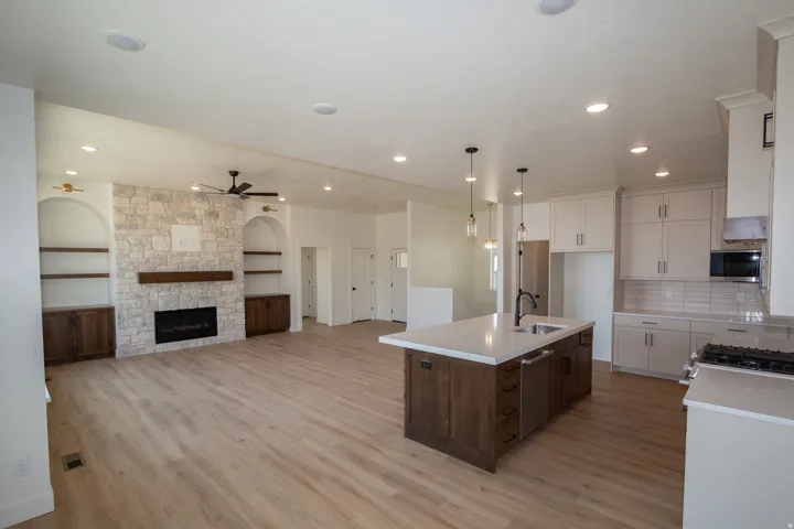 1112 E 50 N, Hyde Park, Utah 84318