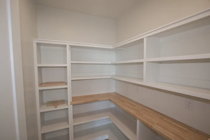 1112 E 50 N, Hyde Park, Utah 84318