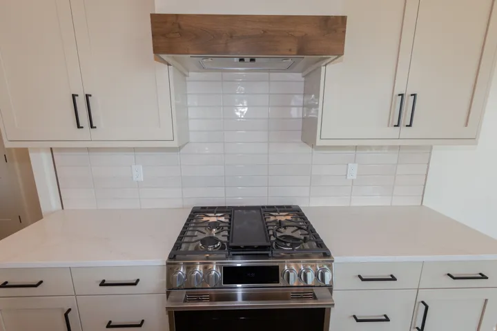 1112 E 50 N, Hyde Park, Utah 84318
