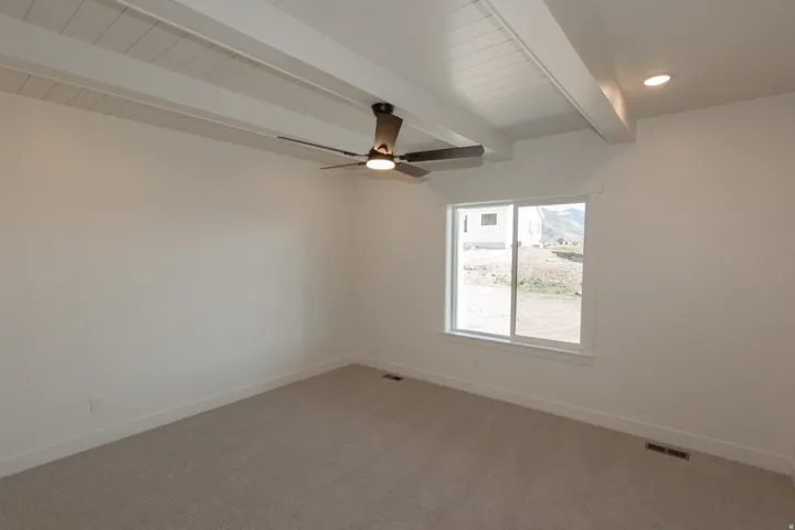 1112 E 50 N, Hyde Park, Utah 84318