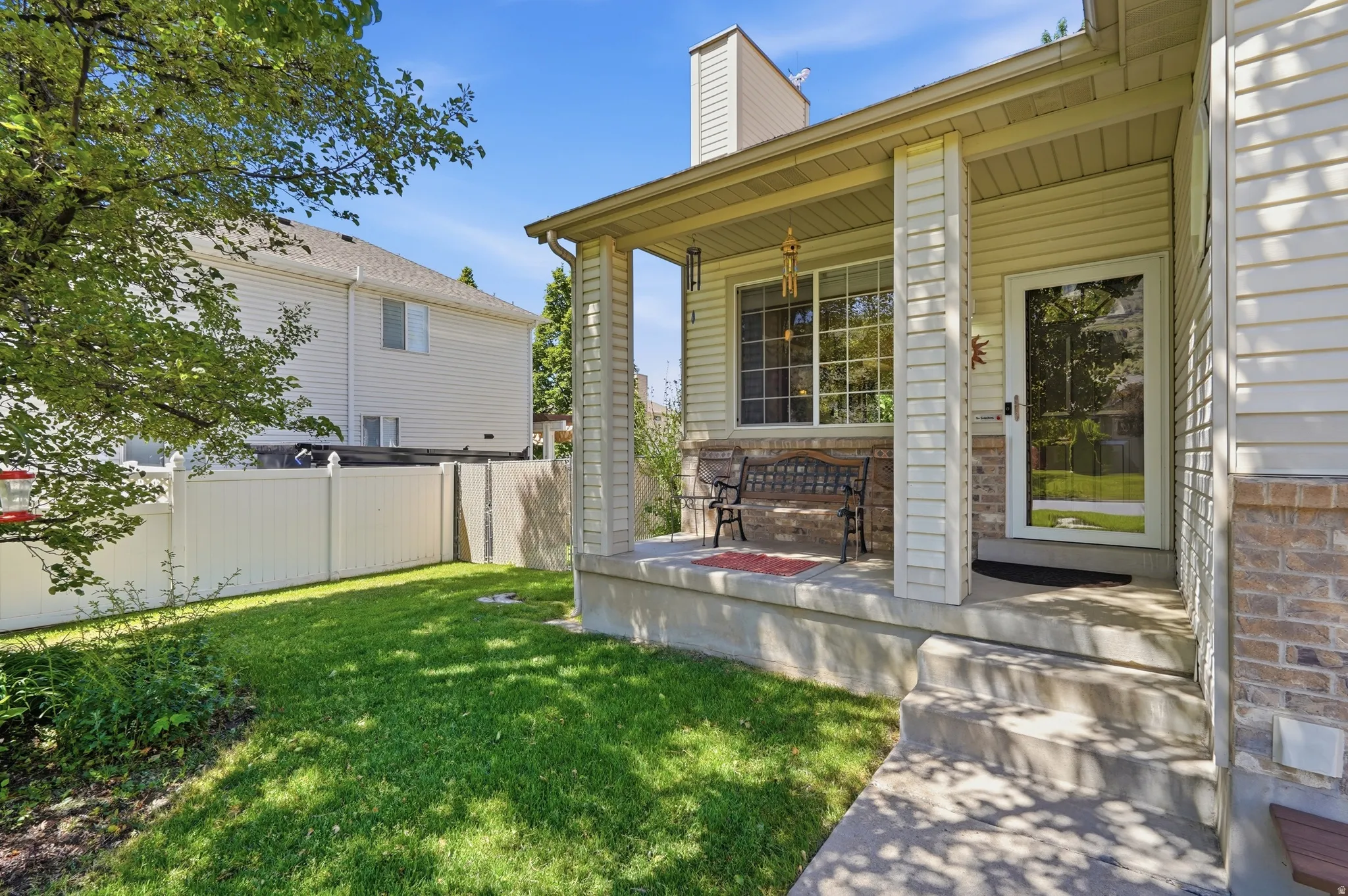Front entrance featuring porch