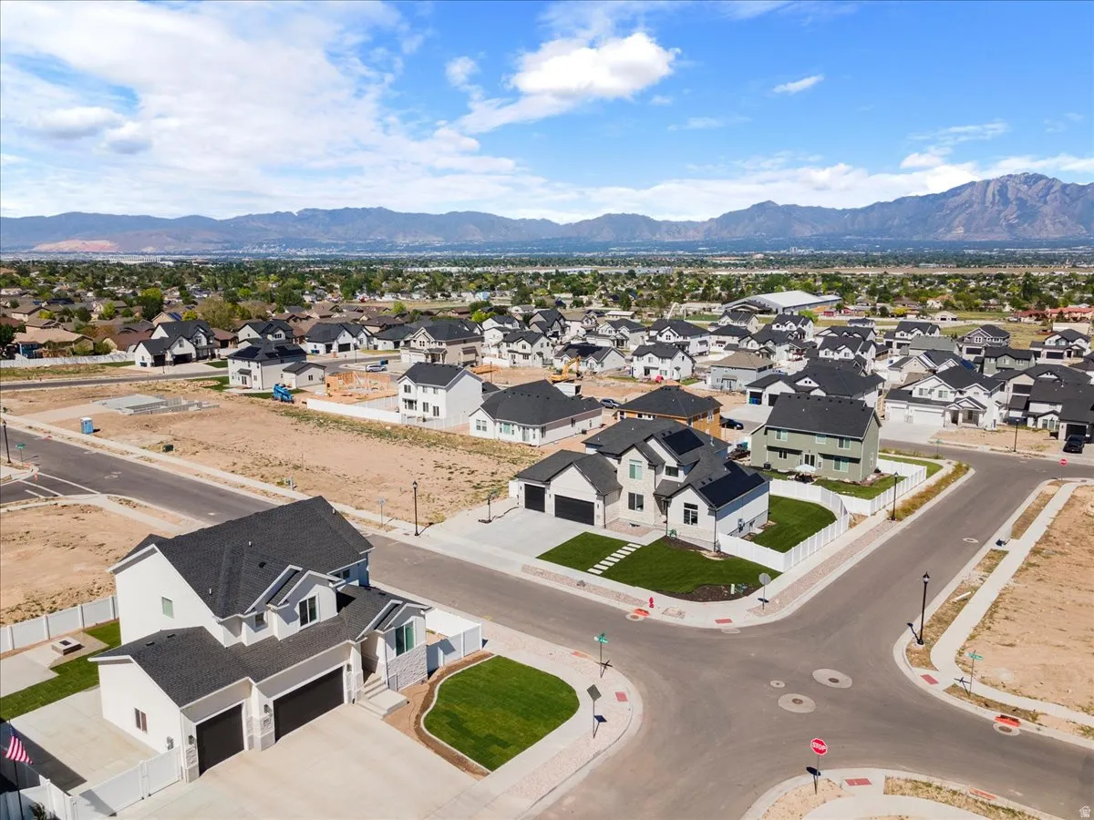 Aerial perspective showcasing a developing residential area with modern homes