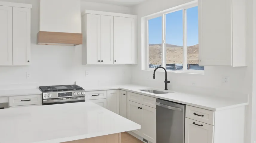 6943 W Sydney Peak Ln #417, West Jordan, Utah 84081