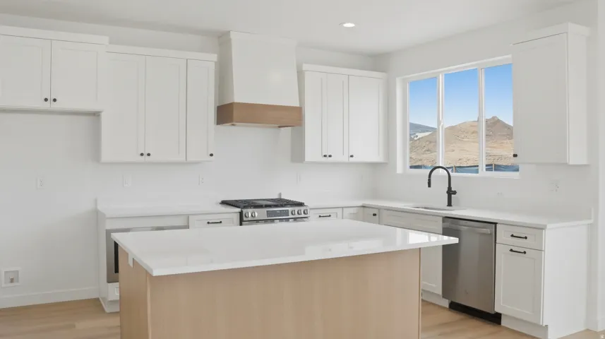 6943 W Sydney Peak Ln #417, West Jordan, Utah 84081