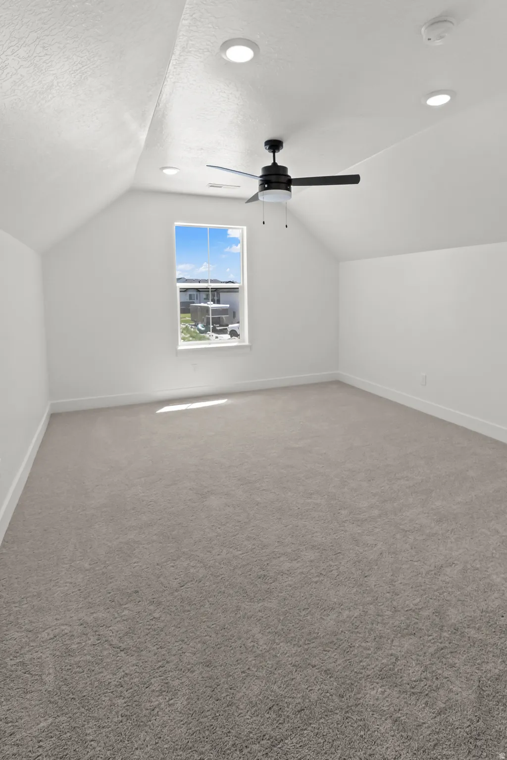 Upstairs Bedroom #2 w/ walk in closet
