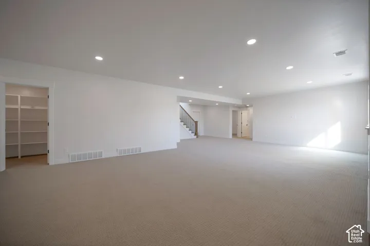 695 W Hidden Farm Dr, Farmington, Utah 84025