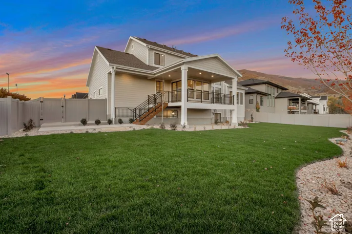 695 W Hidden Farm Dr, Farmington, Utah 84025
