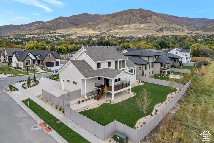 695 W Hidden Farm Dr, Farmington, Utah 84025