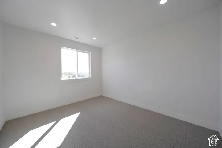 695 W Hidden Farm Dr, Farmington, Utah 84025