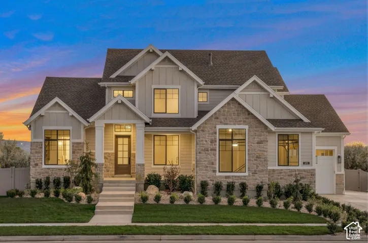 695 W Hidden Farm Dr, Farmington, Utah 84025