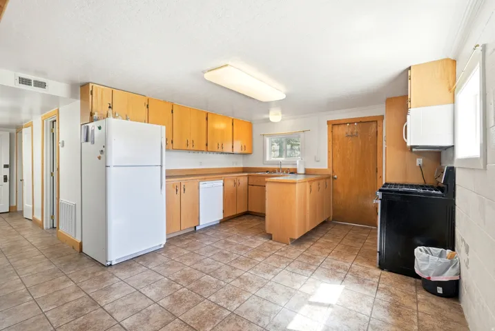 320 N 200 E, Vernal, Utah 84078