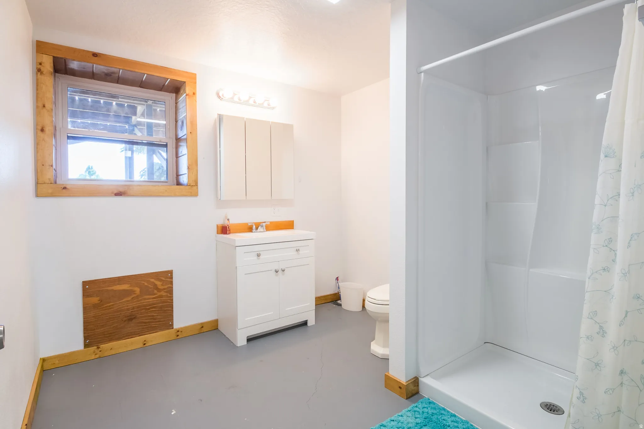 Basement 3/4 bath