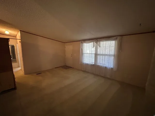 238 E Detroiter Cir, Murray, Utah 84107