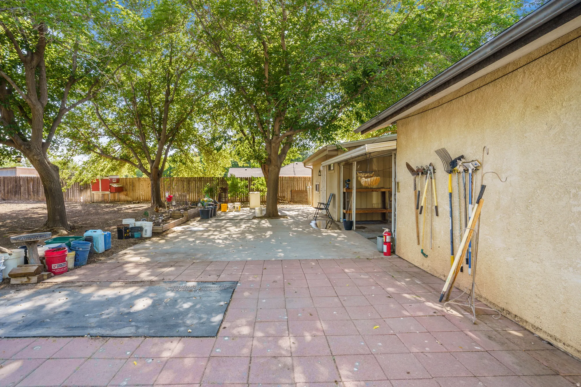 Backyard Patio - Covered and uncovered Patio with Pavers - AWESOME!