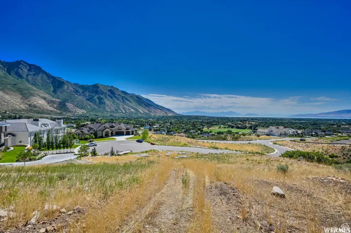 Elevated property featuring a natural landscape and clear sky