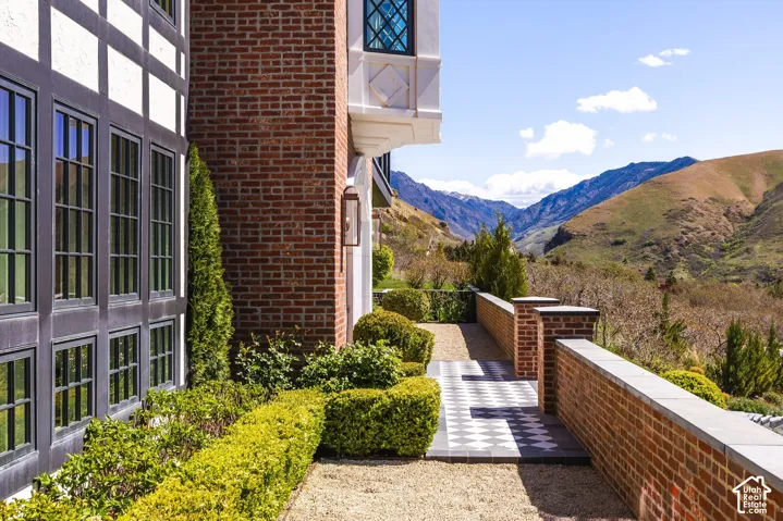 299 E Oak Forest Rd, Salt Lake City, Utah 84103