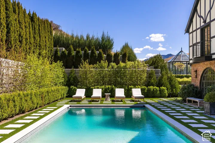 299 E Oak Forest Rd, Salt Lake City, Utah 84103