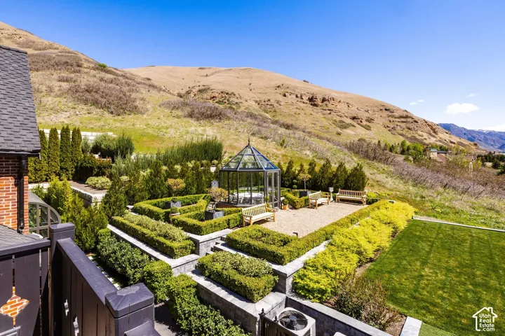 299 E Oak Forest Rd, Salt Lake City, Utah 84103